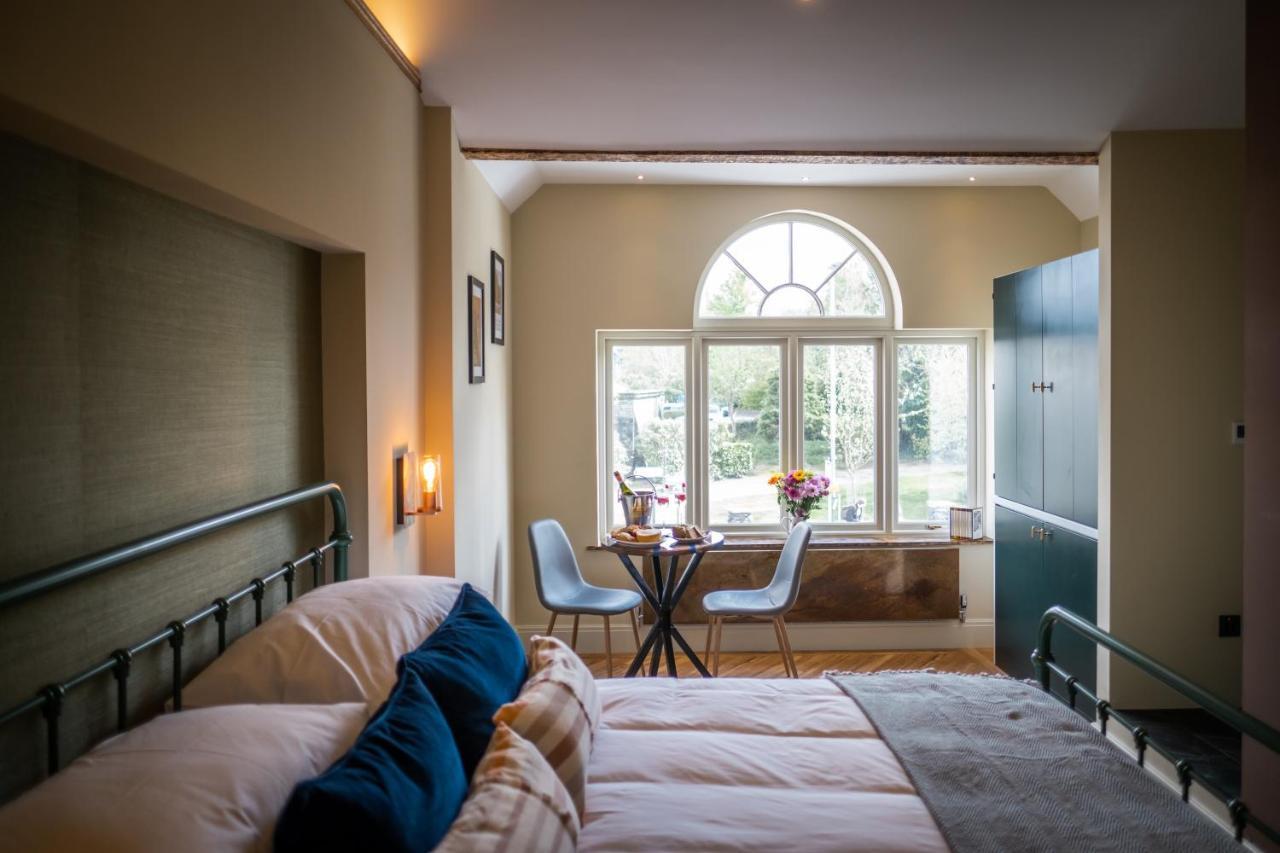 Craig'S Suites Windermere Dış mekan fotoğraf